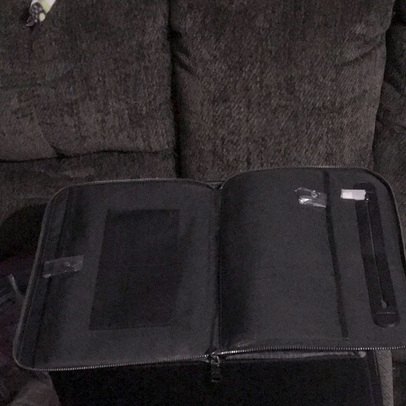 Large men’s coach wallet - Picture 2 of 4